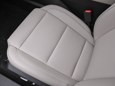 New 2025 Nissan Murano SV image 25