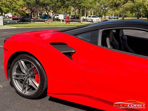 Used 2019 Ferrari 488 GTB RWD image 64