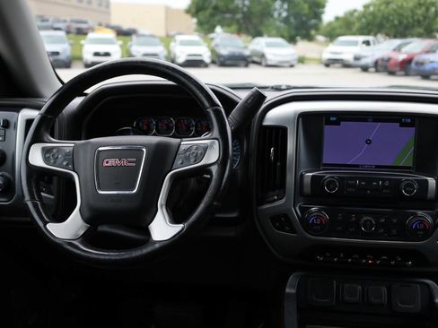 Used 2017 GMC Sierra 1500 SLT w/ Enhanced Driver Alert Package AWD/4WD image 23