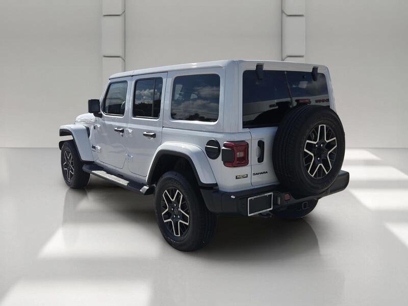 New 2027 Jeep Wrangler Unlimited Sahara AWD/4WD image 3