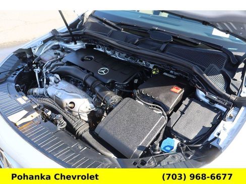 Used 2021 Mercedes-Benz GLA 250 4MATIC image 36