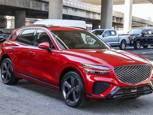 Used 2024 Genesis GV70 2.5T w/ Sport Prestige Package image 3