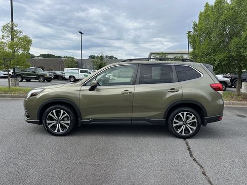Used 2024 Subaru Forester Limited w/ Convenience Package AWD/4WD image 6