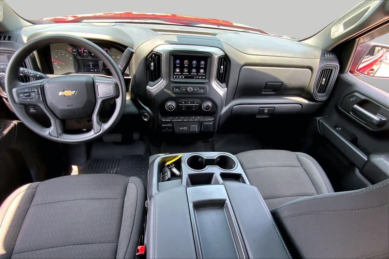 Used 2026 Chevrolet Silverado 1500 Custom RWD image 15