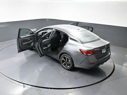 Used 2024 Nissan Sentra SV image 59