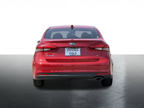 Used 2017 Kia Forte S w/ S Premium Package FWD image 7
