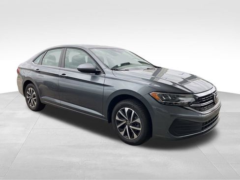 Used 2024 Volkswagen Jetta S FWD image 2