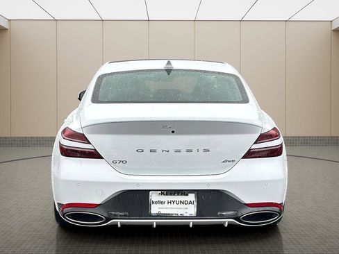 Used 2026 Genesis G70 2.5T Prestige image 4
