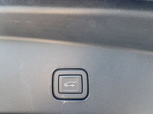 Used 2024 Cadillac Lyriq Sport AWD/4WD image 10