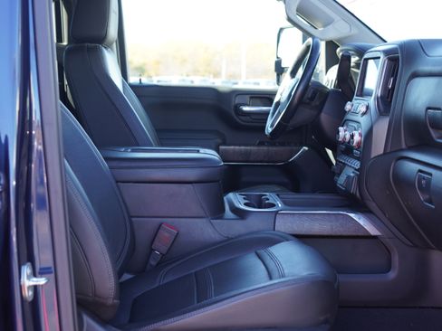 Used 2022 GMC Sierra 2500 Denali image 29