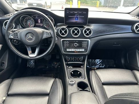 Used 2019 Mercedes-Benz CLA 250 image 10