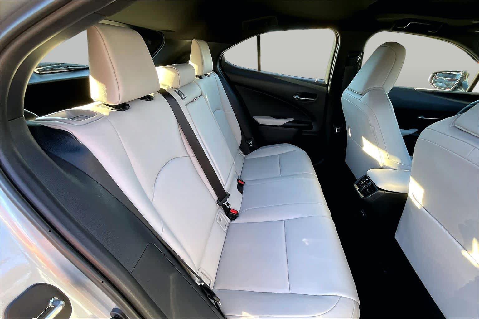 Certified 2024 Lexus UX 250h FWD w/ Premium Package image 19