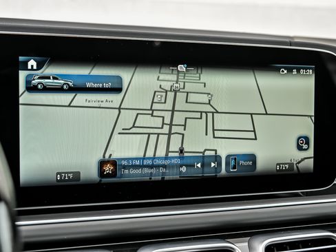 Used 2026 Mercedes-Benz Maybach GLS 600 4MATIC image 44