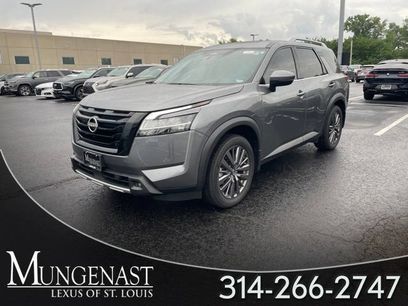Used 2023 Nissan Pathfinder SL w/ SL Premium Package
