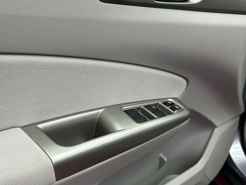 Used 2009 Subaru Forester 2.5X Limited image 9