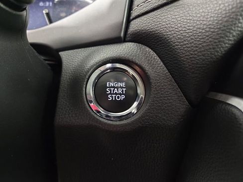 Used 2025 Toyota RAV4 XLE image 24