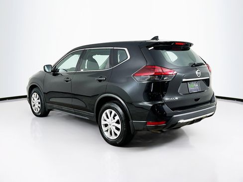 Used 2020 Nissan Rogue S image 5