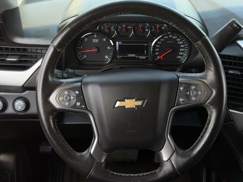 Used 2015 Chevrolet Suburban LTZ AWD/4WD image 14