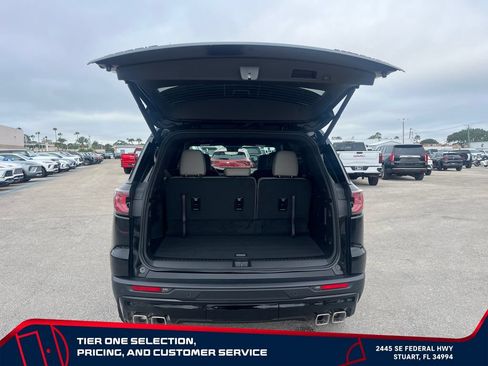 New 2026 GMC Acadia Elevation w/ Black Edition FWD image 17