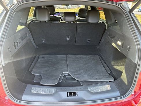 Certified 2024 Lincoln Nautilus Reserve w/ Equipment Group 202A image 25