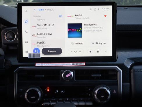 New 2025 Toyota 4Runner Limited image 11