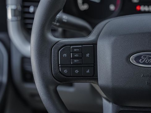 New 2026 Ford F450 XLT w/ 360-Degree Camera Package image 36