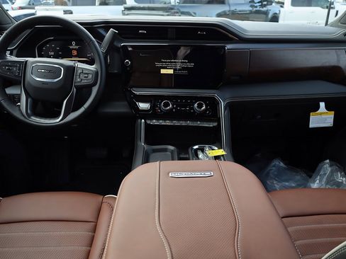 New 2026 GMC Sierra 3500 Denali Ultimate image 18