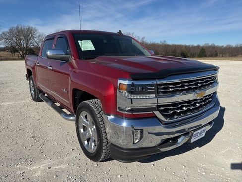 Used 2018 Chevrolet Silverado 1500 LTZ w/ Texas Edition image 8