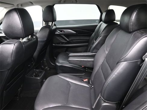 Certified 2023 MAZDA CX-9 Touring Plus image 28