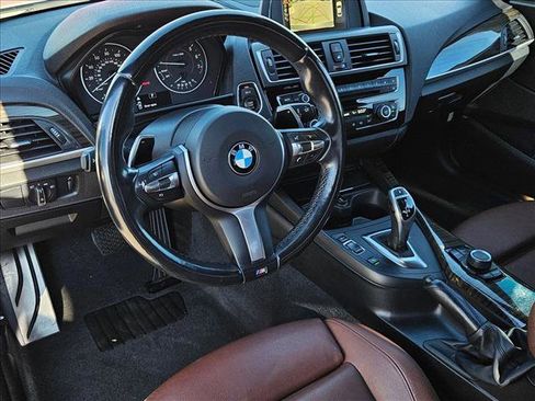 Used 2016 BMW M235i Coupe image 9