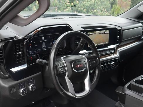 Used 2023 GMC Sierra 1500 Elevation AWD/4WD image 23
