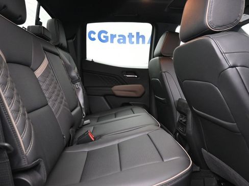 New 2026 GMC Canyon Denali AWD/4WD image 10