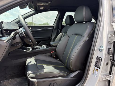 New 2026 Kia K5 GT w/ GT1 Package FWD image 12