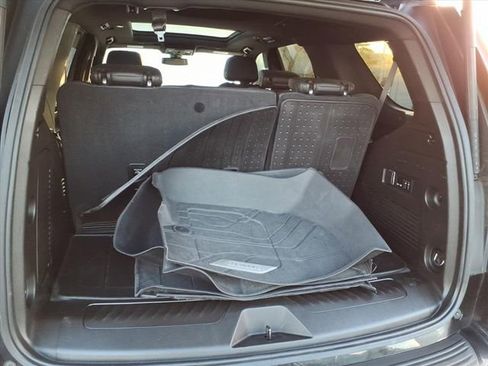 Used 2021 Chevrolet Tahoe LT w/ LT Signature Package image 21