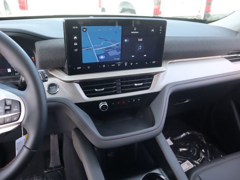 New 2026 Ford Explorer Active w/ Active Comfort Package AWD/4WD image 5