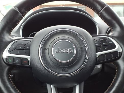 Used 2019 Jeep Compass Limited image 20