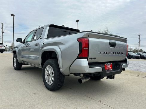 New 2026 Toyota Tacoma SR5 AWD/4WD image 3