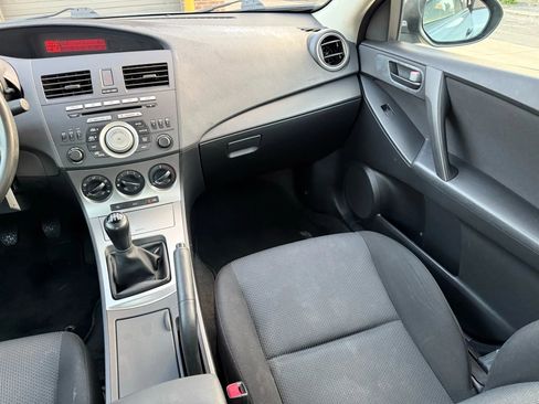 Used 2010 MAZDA MAZDA3 i Sport image 9