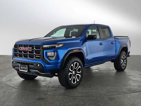 Used 2023 GMC Canyon AT4 w/ LPO, Skid Plate Package AWD/4WD image 7