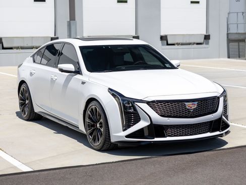 Used 2026 Cadillac CT5 V Blackwing RWD image 7
