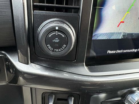 Certified 2021 Ford F150 XLT w/ Equipment Group 302A High image 32