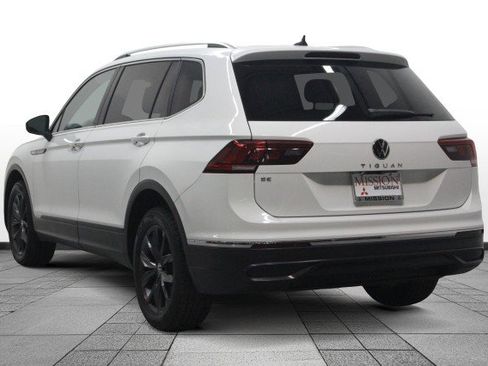 Used 2022 Volkswagen Tiguan SE image 5