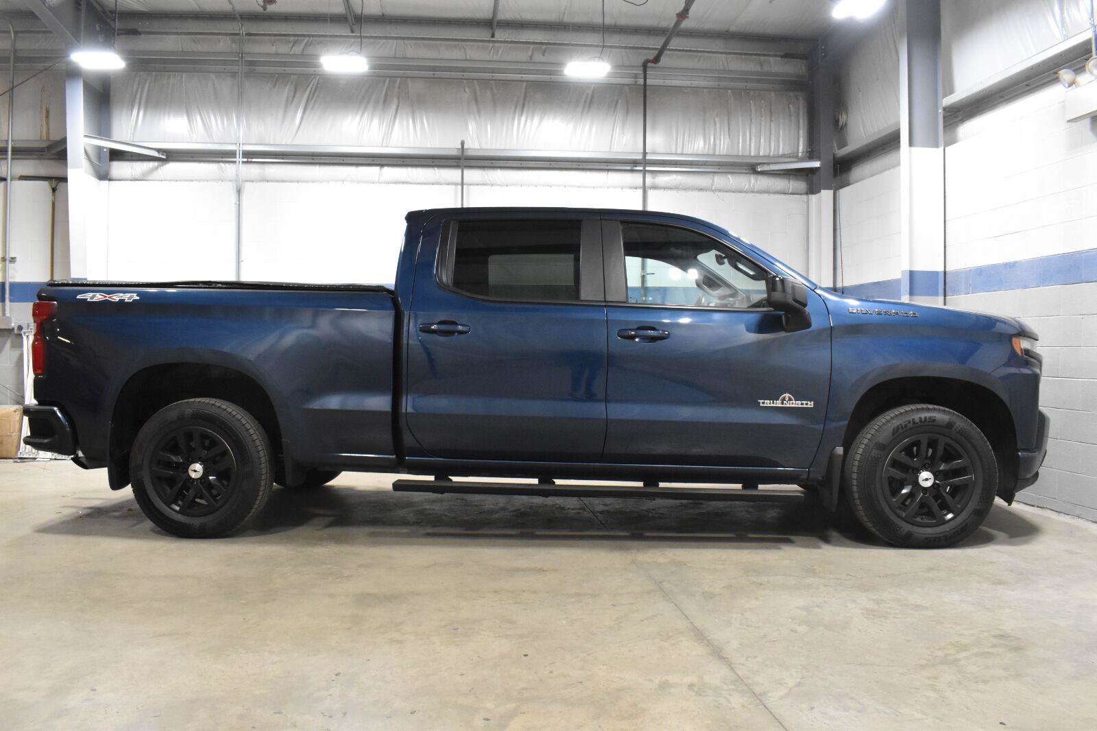 Used 2019 Chevrolet Silverado 1500 RST AWD/4WD image 24