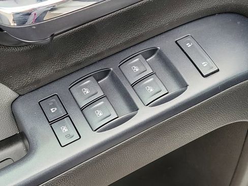 Used 2017 Chevrolet Silverado 1500 W/T RWD image 13