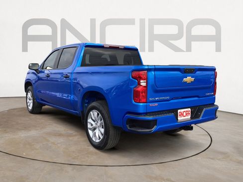 Used 2025 Chevrolet Silverado 1500 Custom image 12