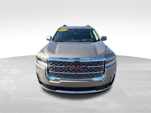 Used 2023 GMC Acadia Denali w/ Denali Technology Package AWD/4WD image 2