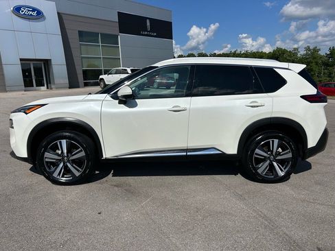 Used 2023 Nissan Rogue SL image 10