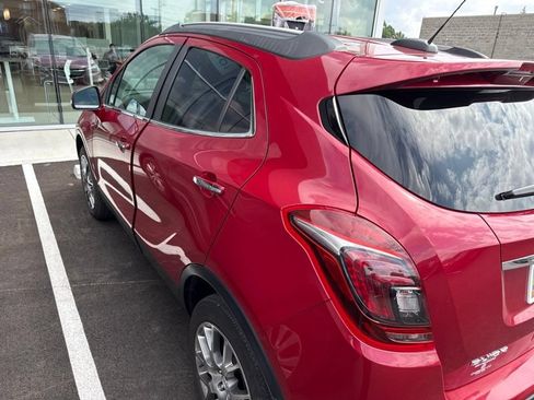 Used 2018 Buick Encore Sport Touring AWD/4WD image 7