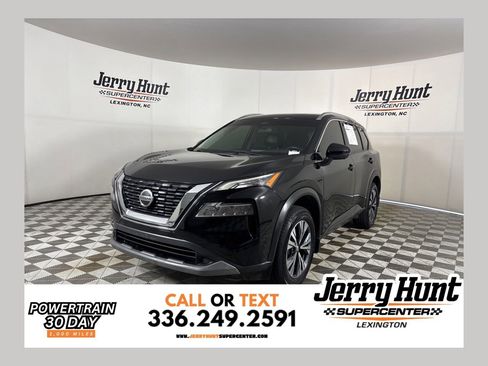 Used 2021 Nissan Rogue SV w/ Premium Package FWD image 1