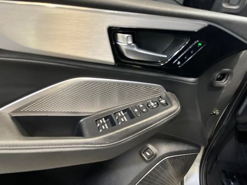 Used 2024 Acura MDX FWD image 12
